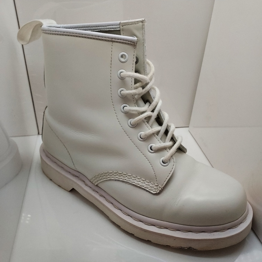 Dr. Martens - 1460s white mono boot